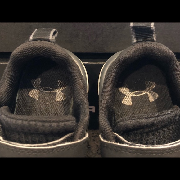 Under Armour Kids PS Assert 8 AC size 12K - Picture 8 of 9